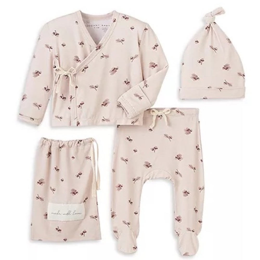 Elegant Baby Newborn Neutral Boy Girl 4 Pc. Acorn Print Coming Home Hospital Set